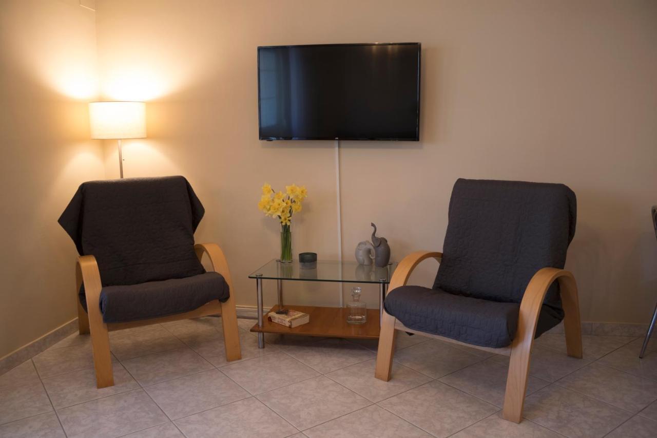 Néa Péramos Silene Luxury Apartment מראה חיצוני תמונה